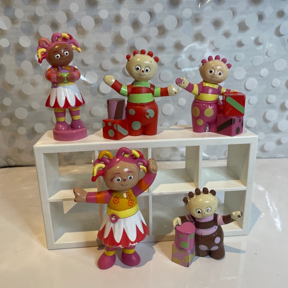 👀2/$20- In the🌛Night Garden figures - set of 5
